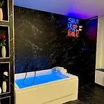 R.suite Apartmán Saint-Etienne (Loire)